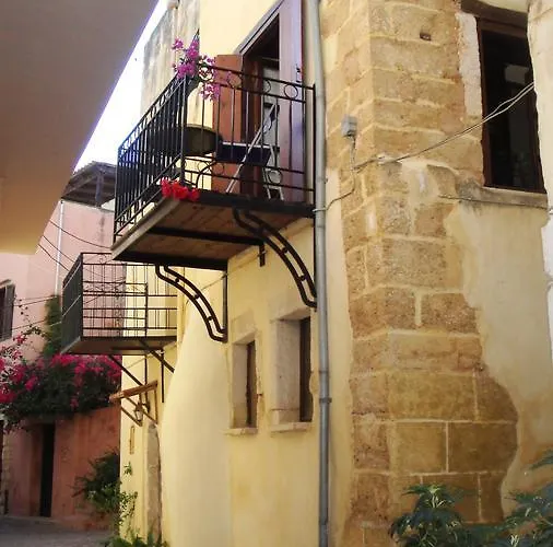 Feriehus Old Stone House